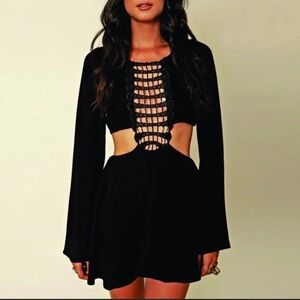 for love and lemons moonlight dress size small black cut out crochet